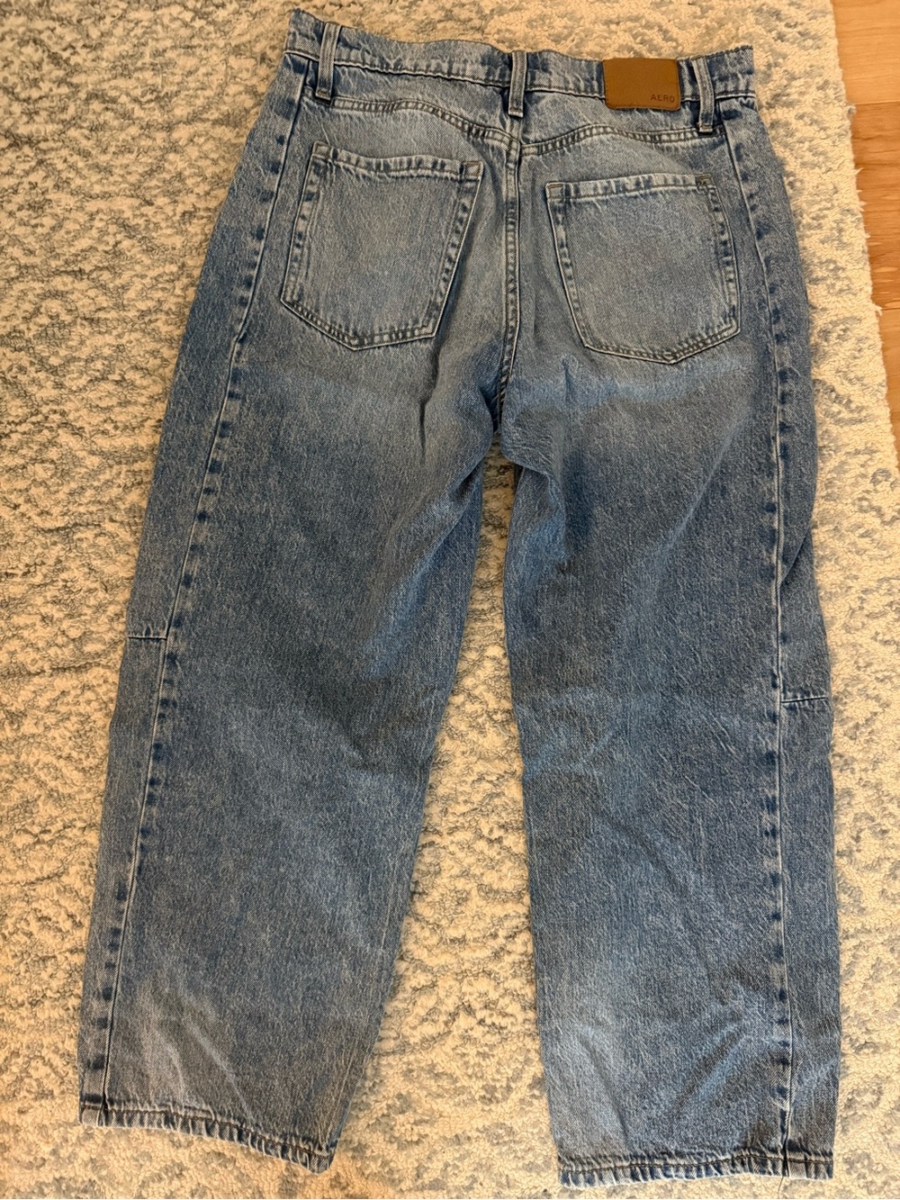 Aeropostale mid/high-ish waisted barrel jeans - Picture 5 of 5